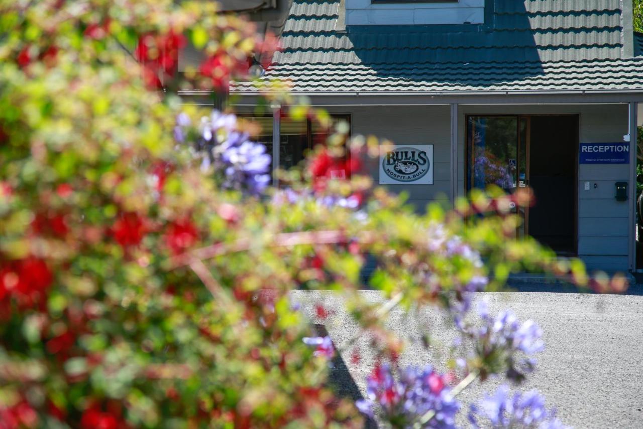 Bulls Motel & Holiday Park Halcombe Zewnętrze zdjęcie