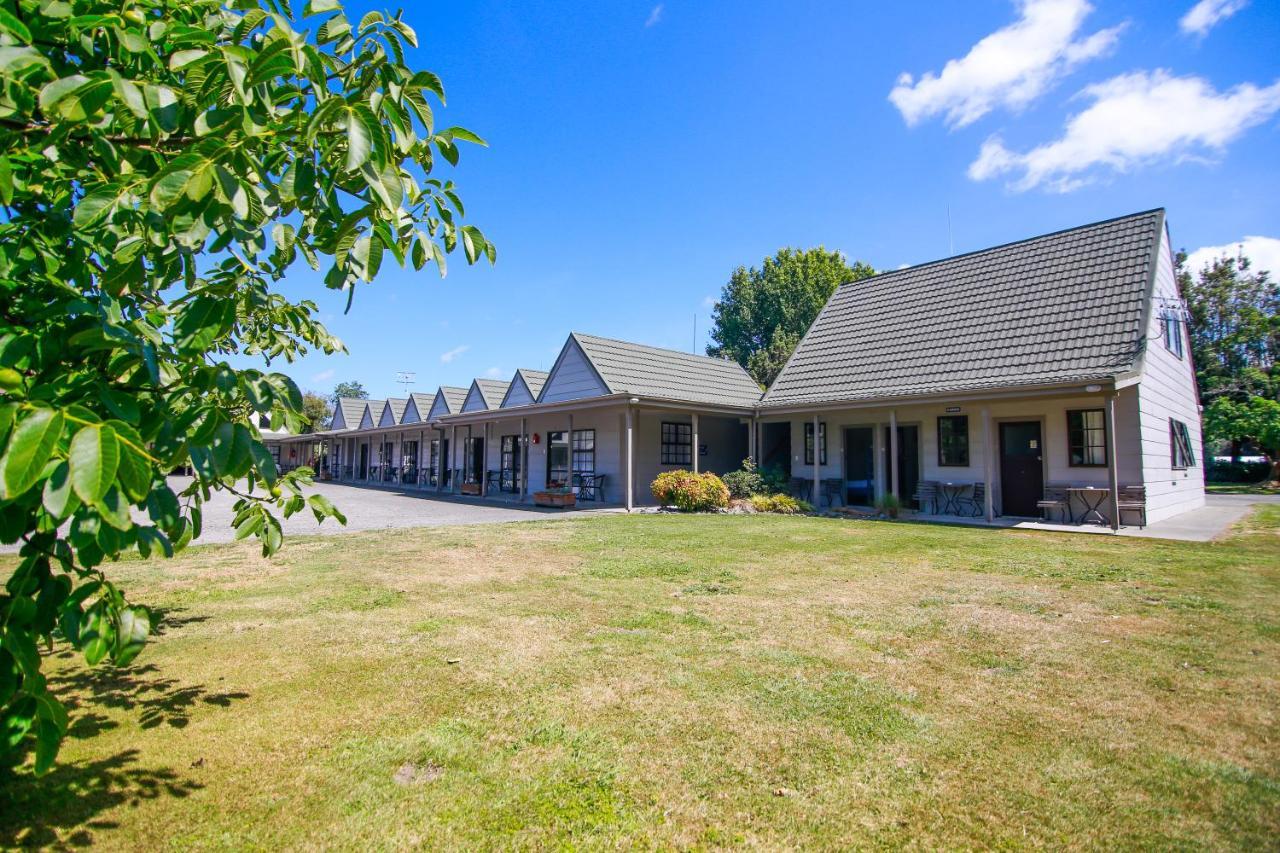 Bulls Motel & Holiday Park Halcombe Zewnętrze zdjęcie
